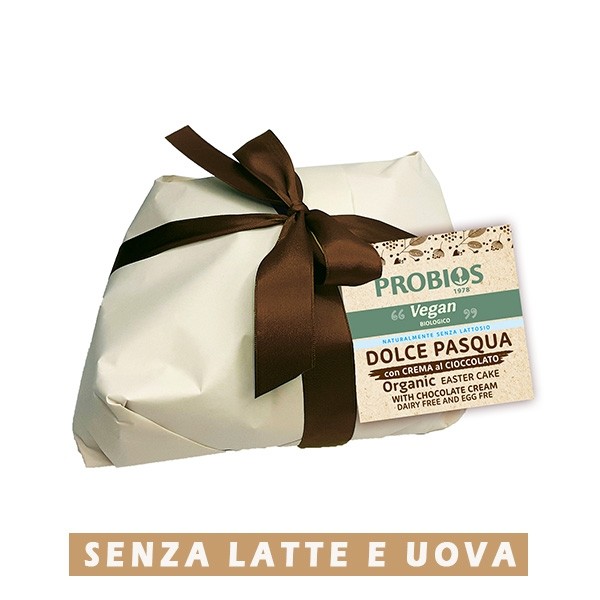 Dolce di Pasqua con crema di cioccolato senza latte e uova